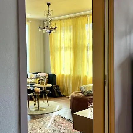 וילה Spacious Close To The City-centre And Ons